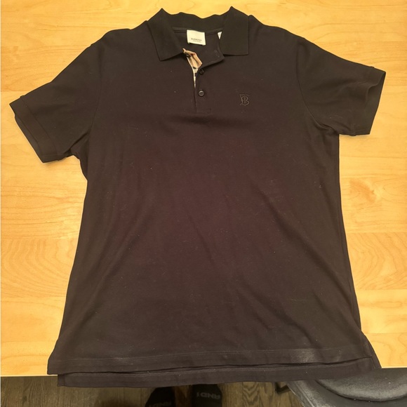 BLACK BURBERRY POLO SIZE LARGE - Picture 2 of 5